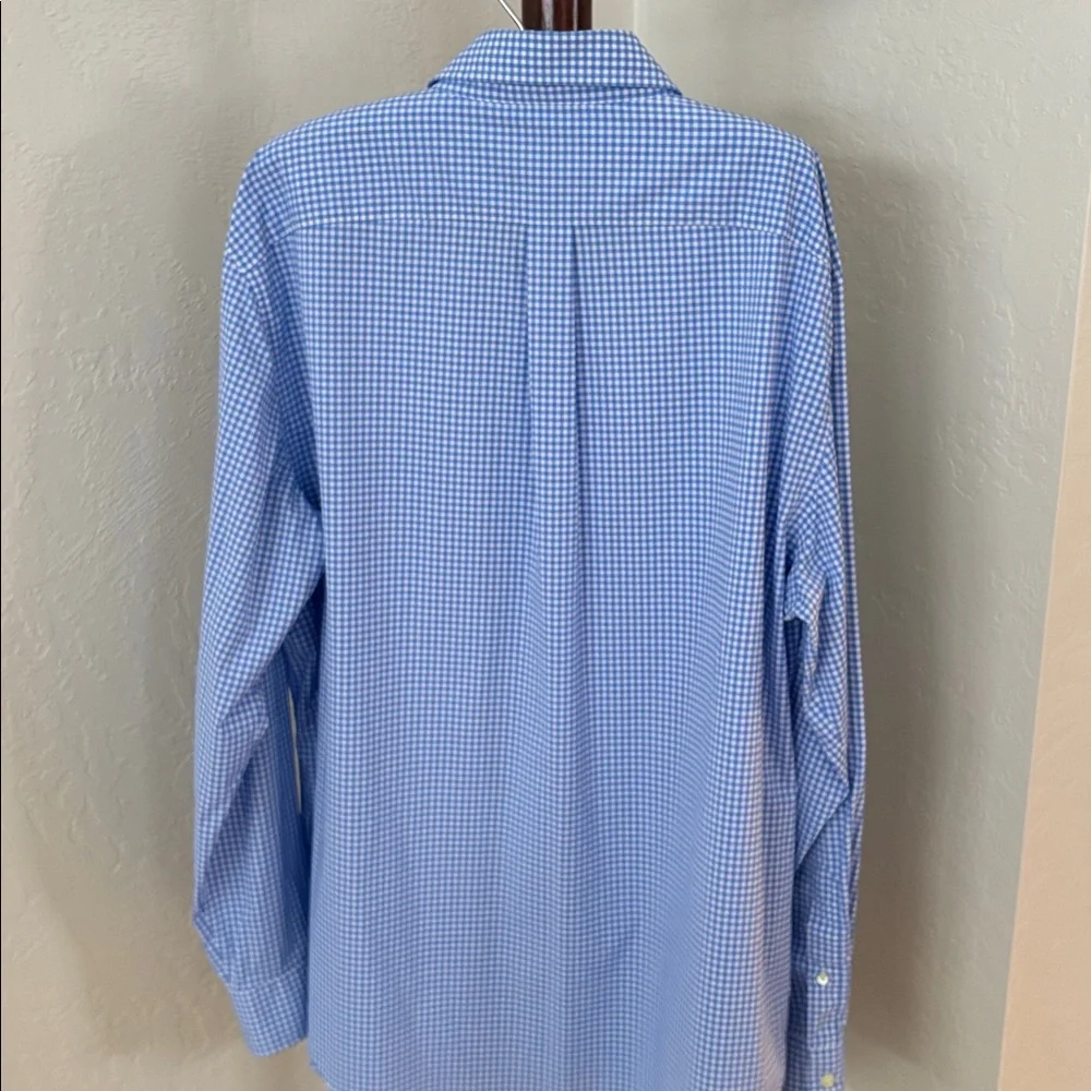 Men’s Vineyard Vines performance Tucker shirt. - Picture 9 of 15